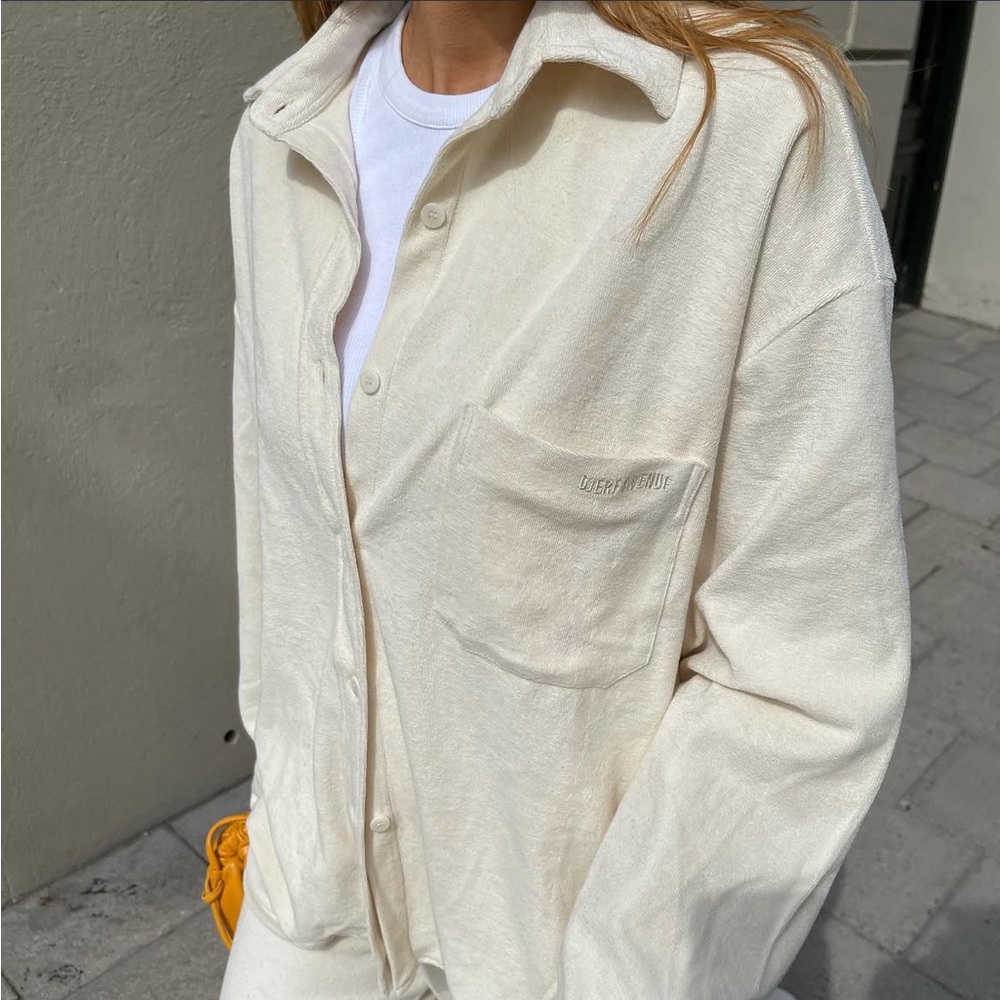 Djerf Avenue Terry On The Go Shirt Size Medium